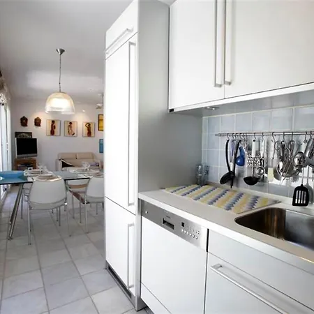 Lovely 3 Bedroom In